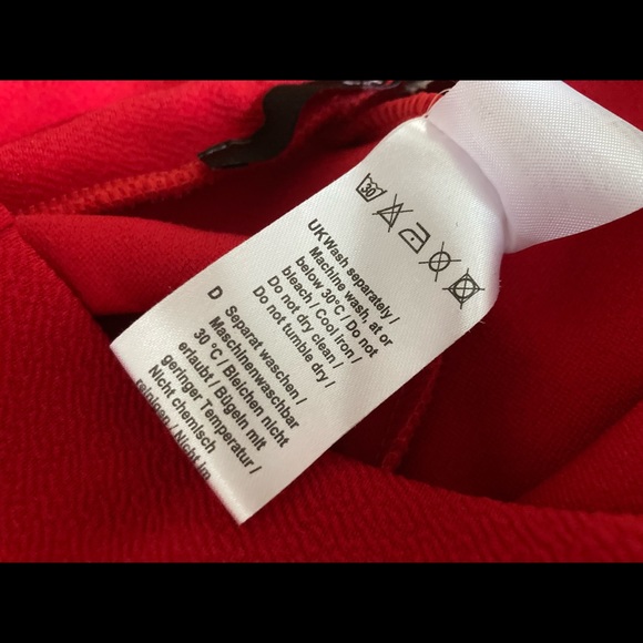 Bright Red Skort, L - Picture 5 of 11